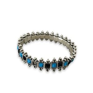 Vintage Black faux turquoise silver tone stretch bracelet